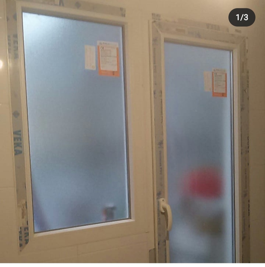 Instalación puerta pvc