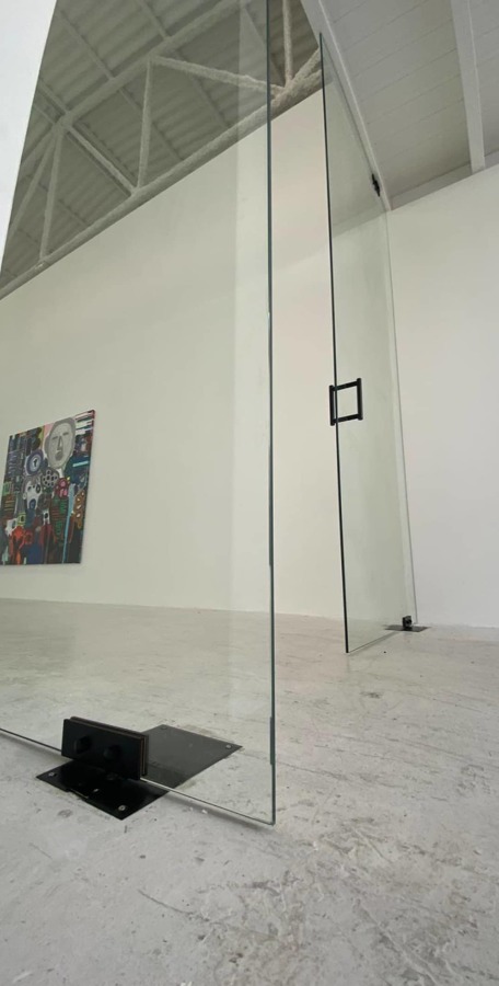 PUERTAS DE VIDRIO TEMPLADO