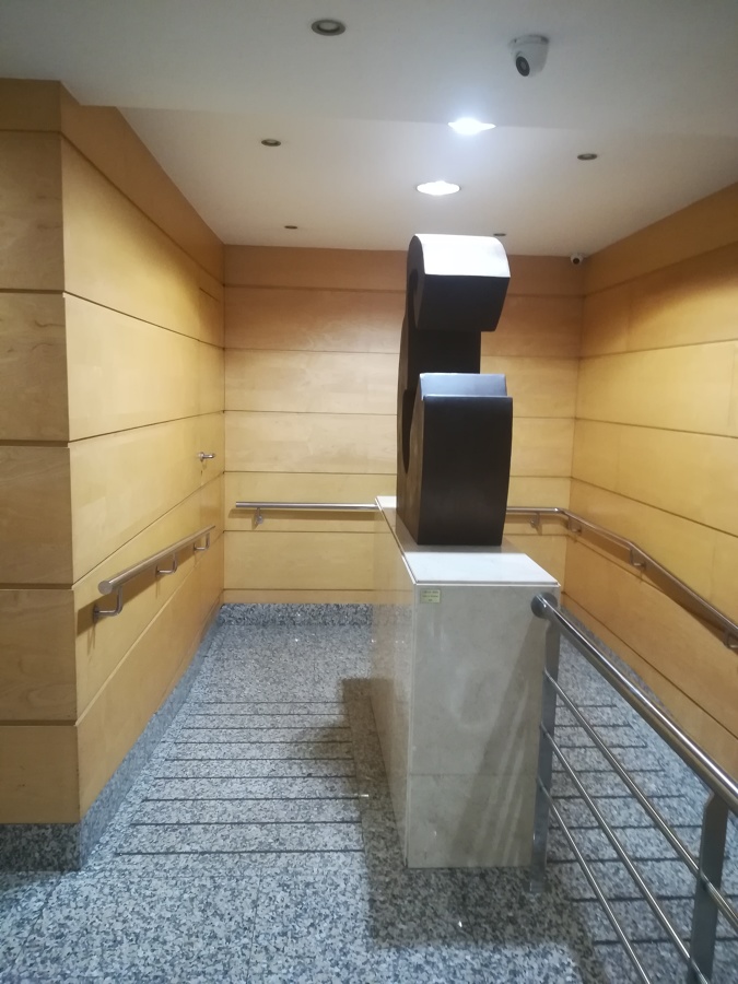 ELIMINACIÓN TOTAL BARRERAS CALLE MONAS. URDAX 28 BIS