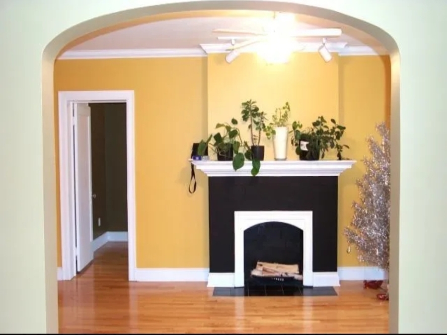 Hermoso ambiente con chimenea