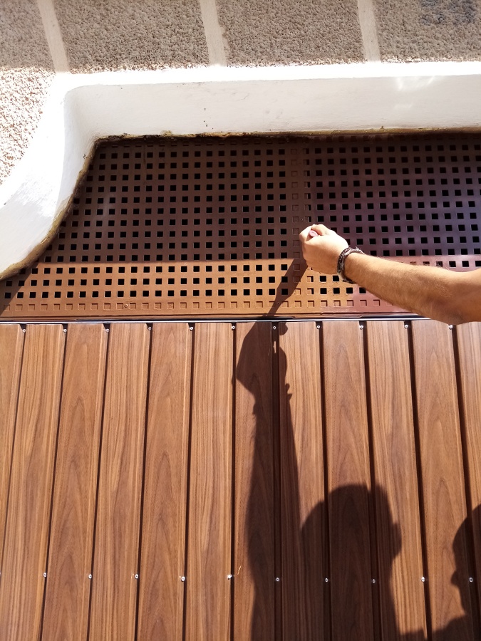 Tarima y estructura metálica