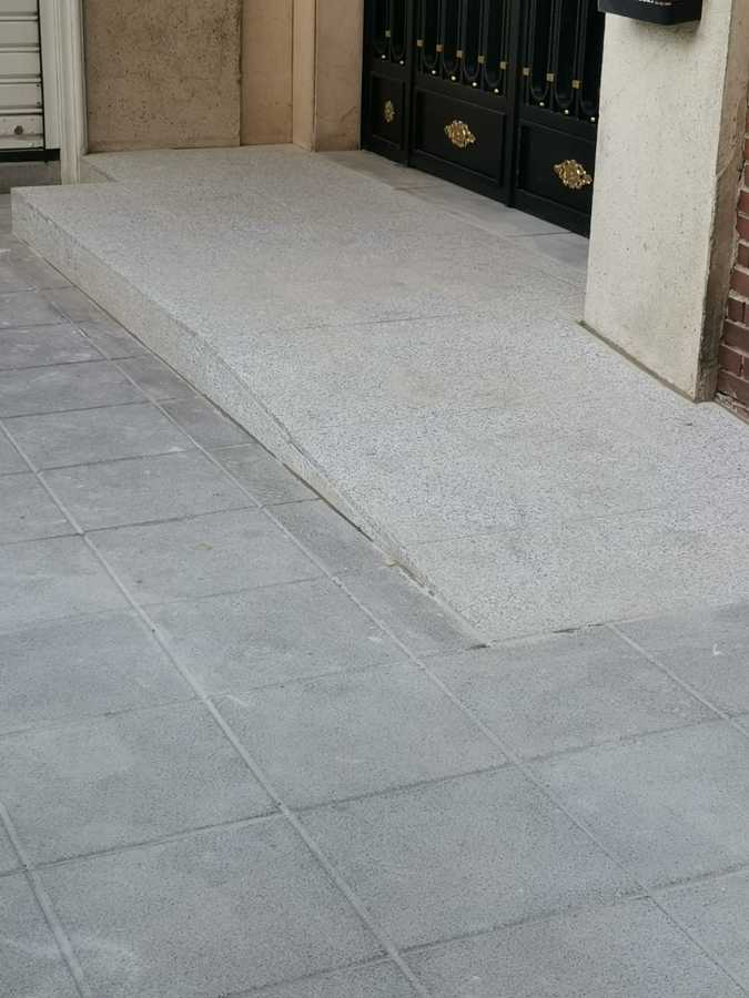 Rampa Para Minusválidos.