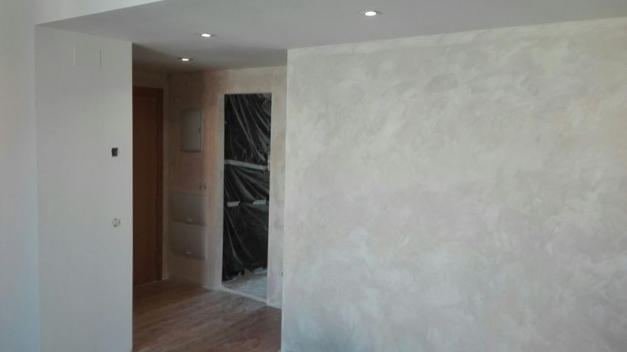 alisado de paredes y pintura decorativa