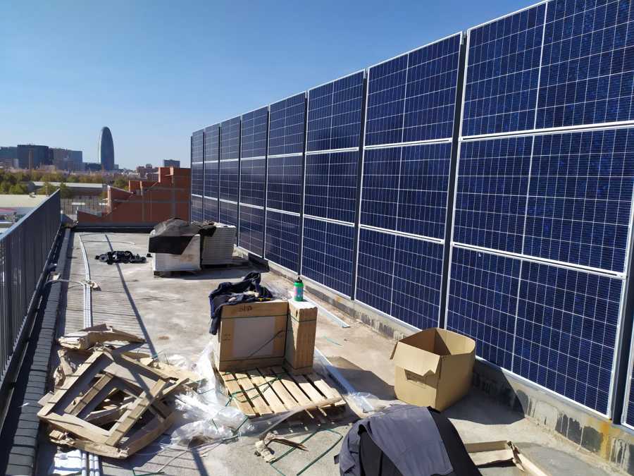 Instalacion fotovoltaica en Hotel Barcelona