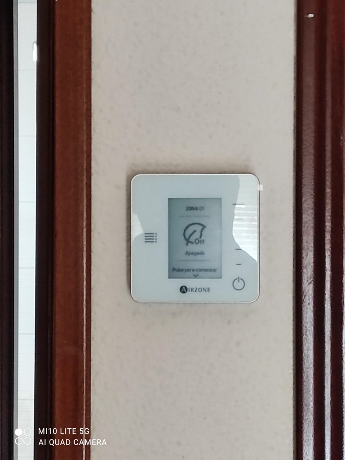 Montaje de termostato Airzone