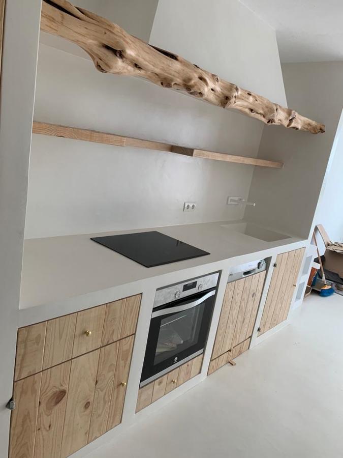 Trabajo de microcemento.