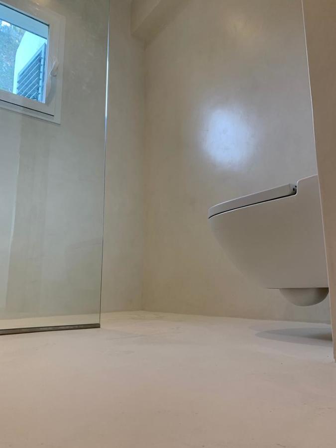 Trabajo de microcemento.