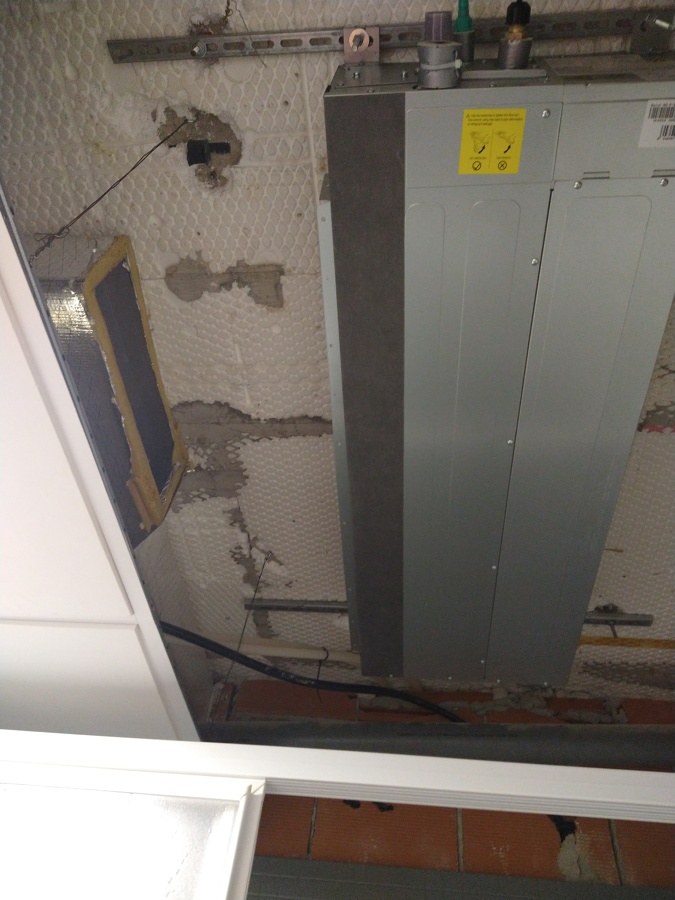 MAQUINA HISENSE 600FRIGORIAS