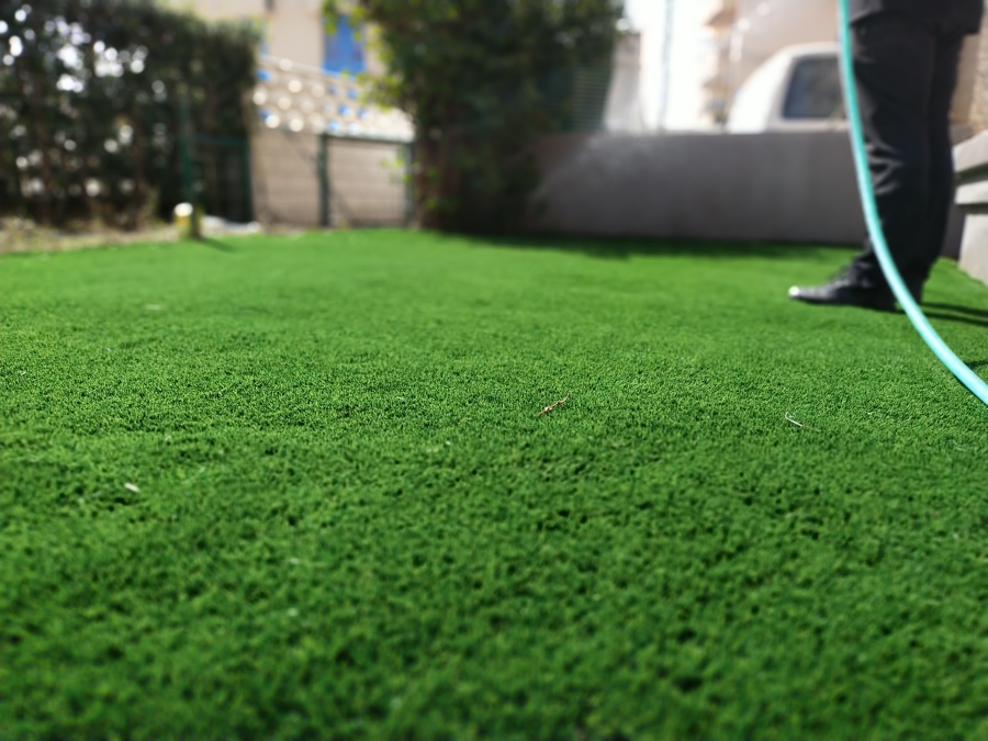 Instalación de césped artificial