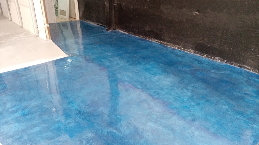 Fratasado en tonos azules