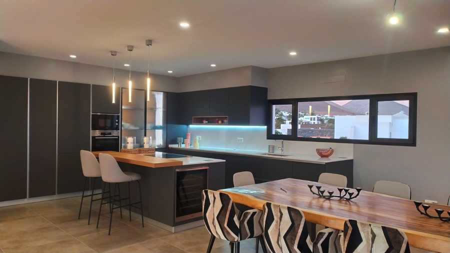 Limpieza de cocina post decoración