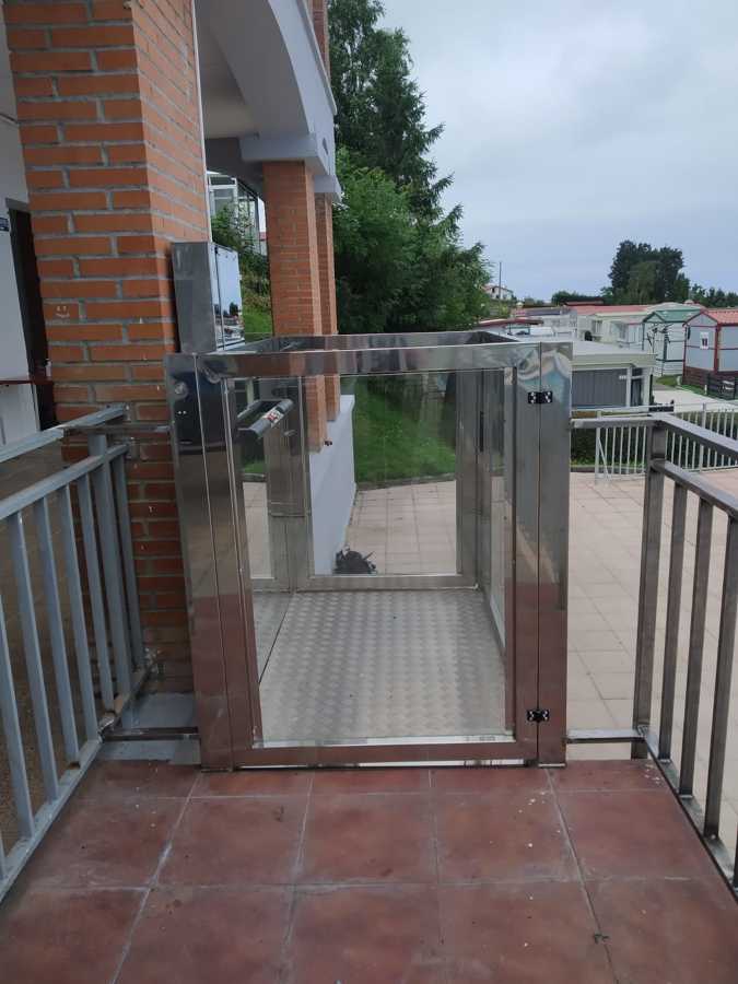 ELEVADOR VERTICAL