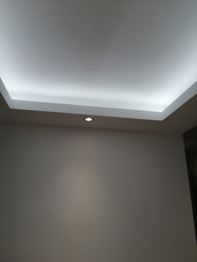 FOSEADO TECHO CON TIRA LED