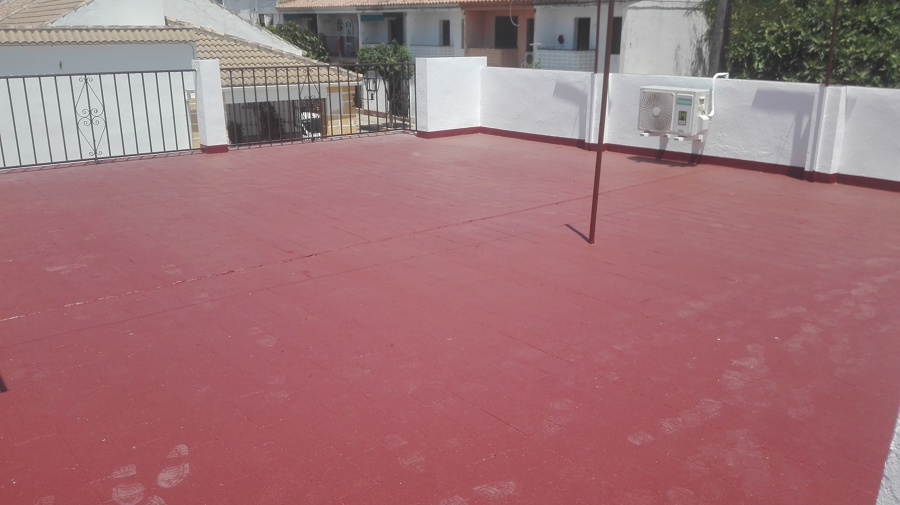 Trabajo terminado con plintos nuevos recrecidos