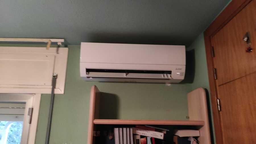 1x1 Mitsubishi Electric