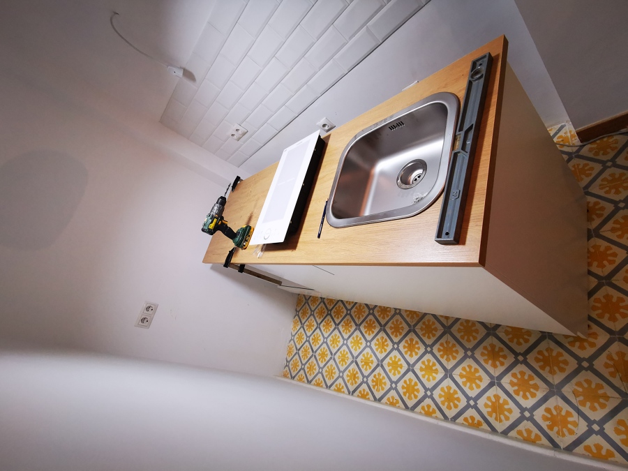Montaje e instalación de cocina