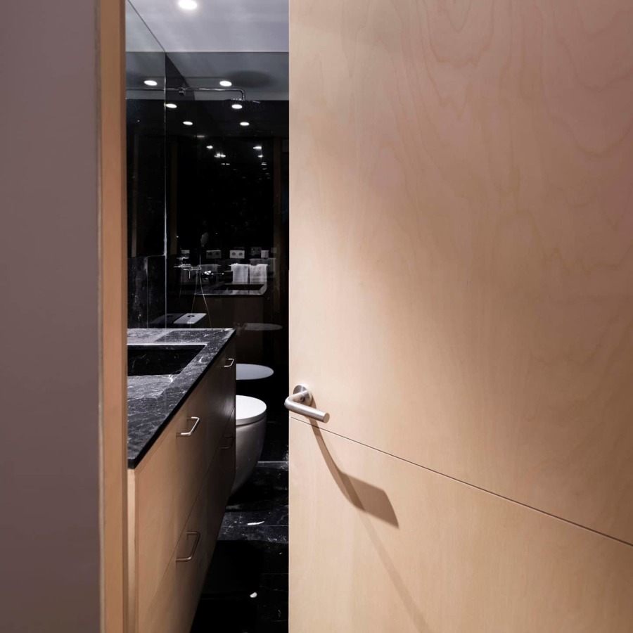 Puerta de paso y Mueble Lavabo - Proyecto Zurbano