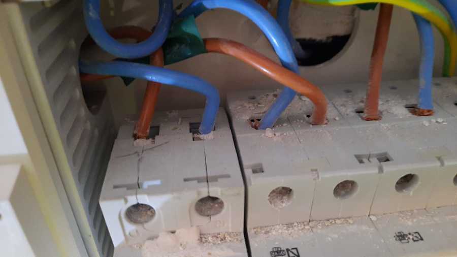 arreglamos cualquier cableado en mal estado por cualquier motivo