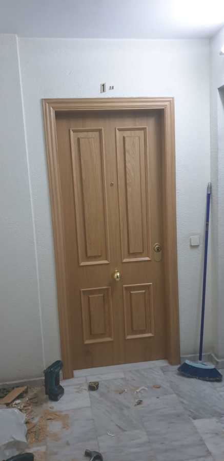 fabricacion de puertas a medida