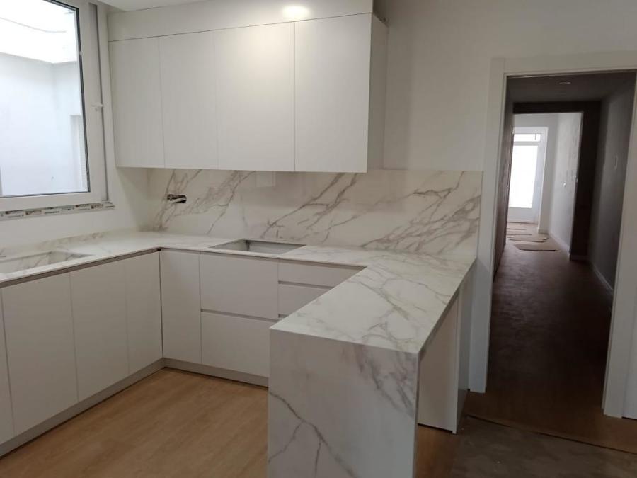 Neolith calacata