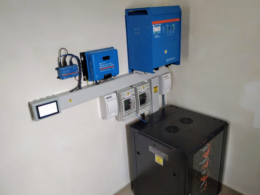 ENERGIA SOLAR AISLADA, CON BATERIA LITIO