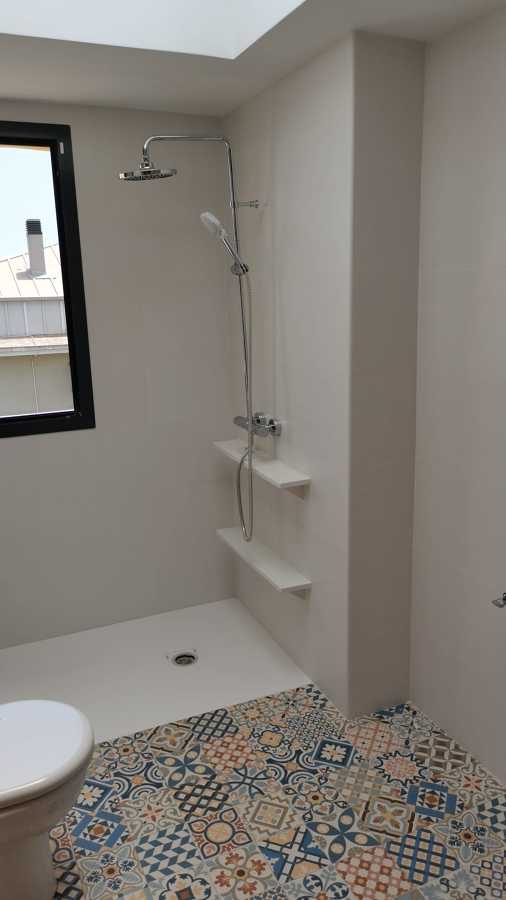 Colocación de porcelanico con niveladores