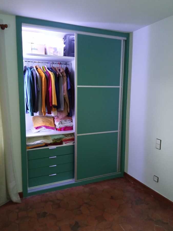 ARMARIO LACADO EN COLOR RAL