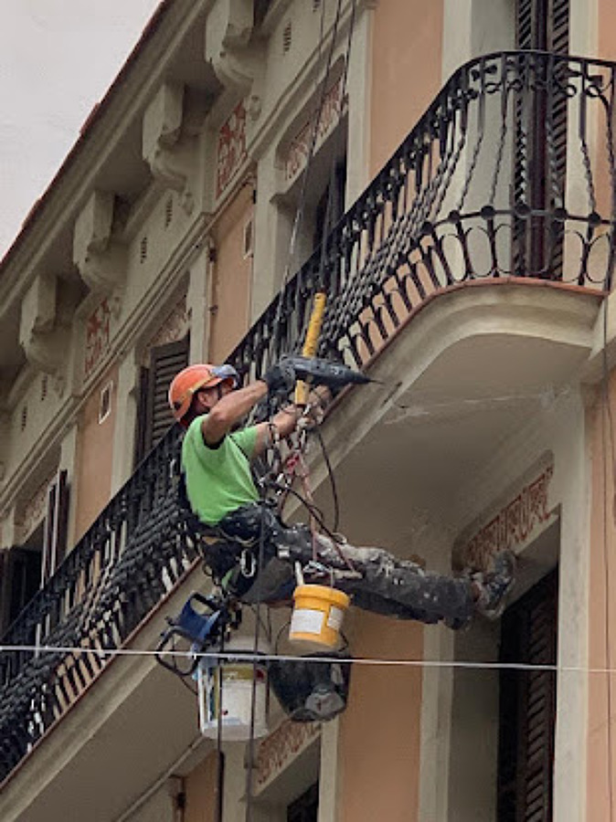 Reparación de forjado fachada histórica Barcelona