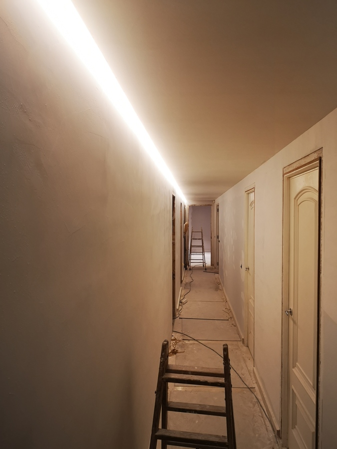 TIRA LED PASILLO