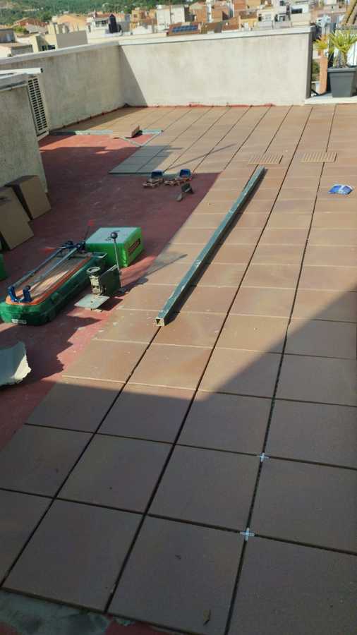 teparación y embaldosado de terrazas
