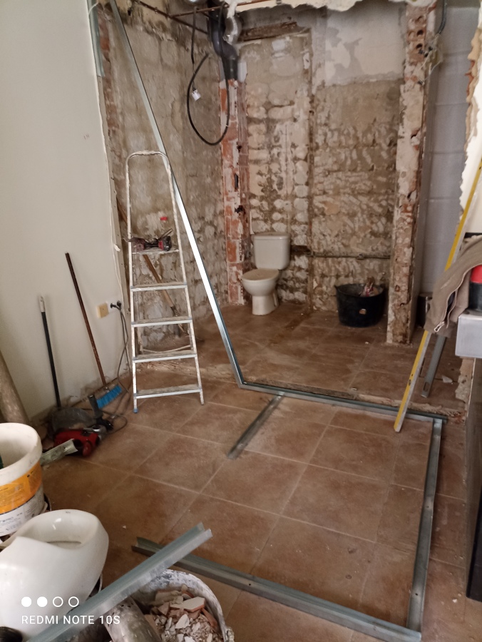 Reforma de baño completo adaptado a minusválidos