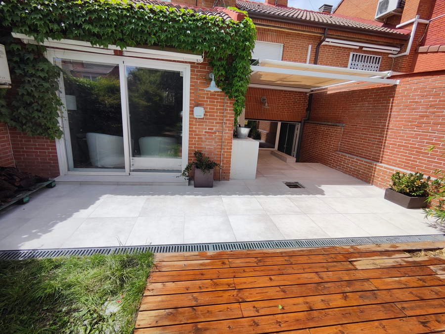 Trabajo de patio acabado