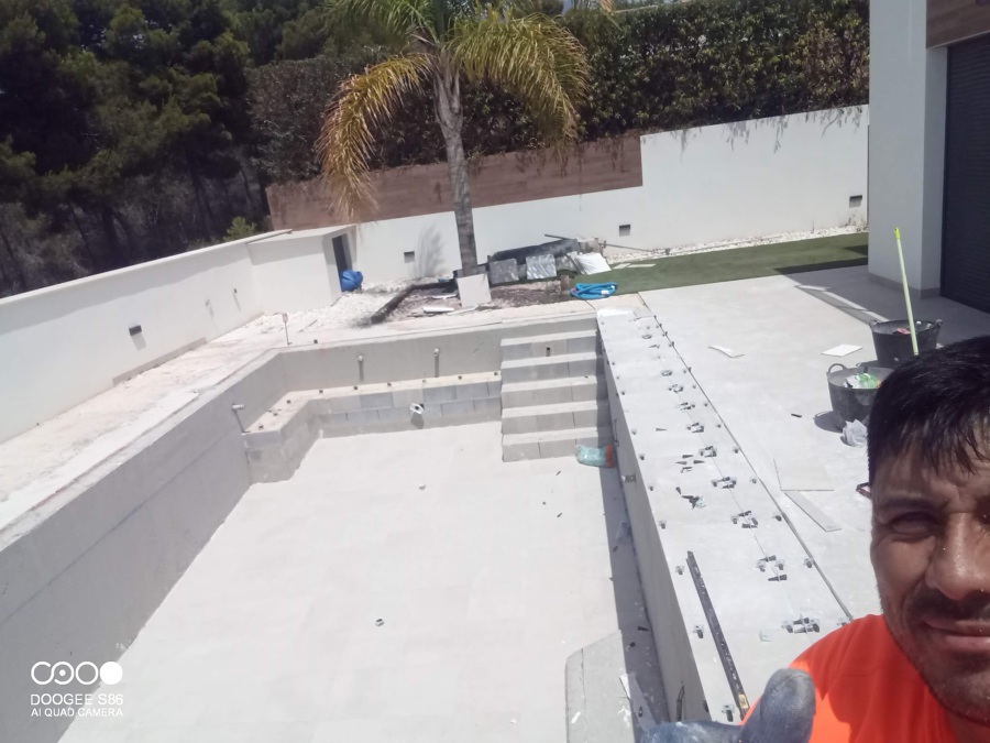 Alicatado se piscina