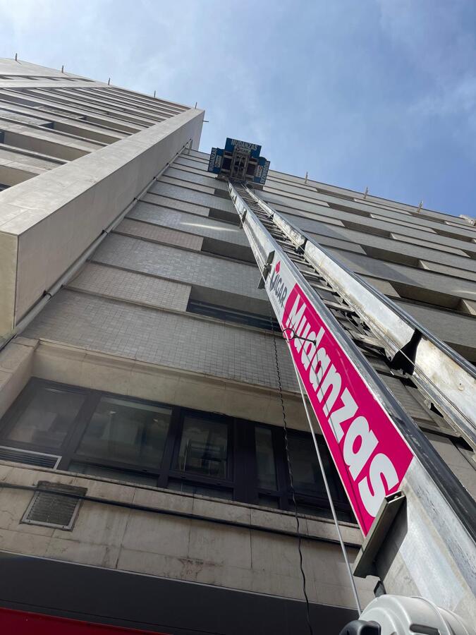 Alquiler de elevador por horas