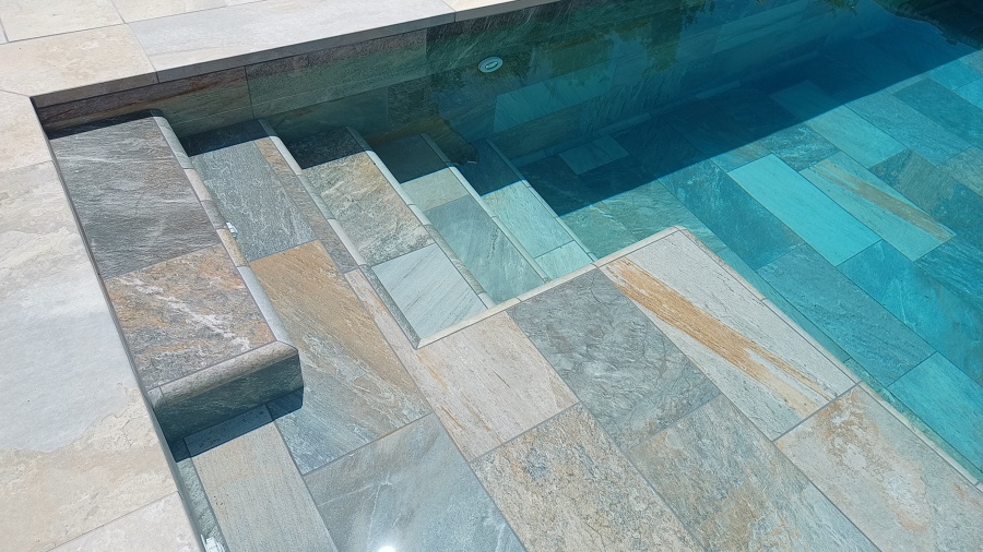 Piscina privada interior Serena Mix / Exterior Pietro Golden.