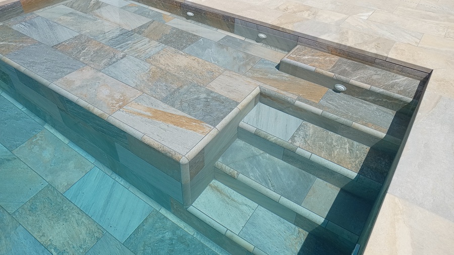 Piscina privada interior Serena Mix / Exterior Pietro Golden.