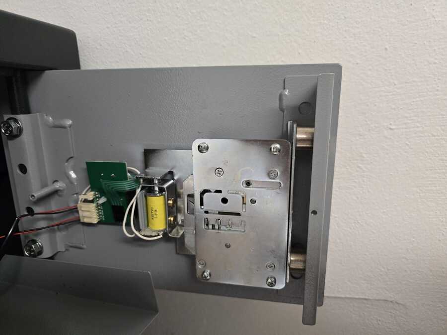 Reparación de la caja fuerte de Gorjas por atasco de llave