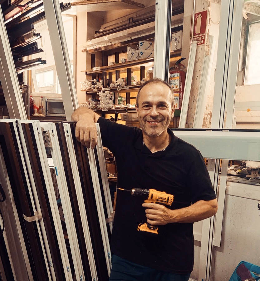 tecnico en reparacion ventanas