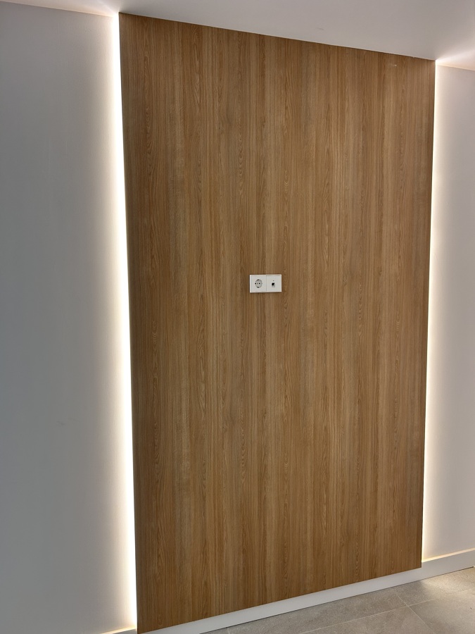 Soporte con led para television