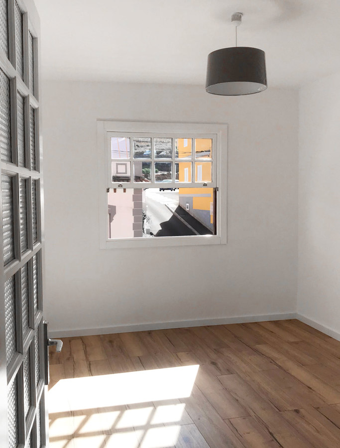 Dormitorio de un piso tras reforma (La Victoria de Acentejo, Tenerife)