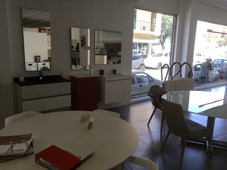 Interior de nuestro estudio de cocinas.