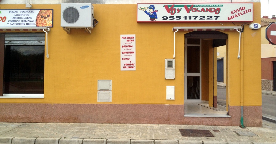 Pizzería "Voy volando" 