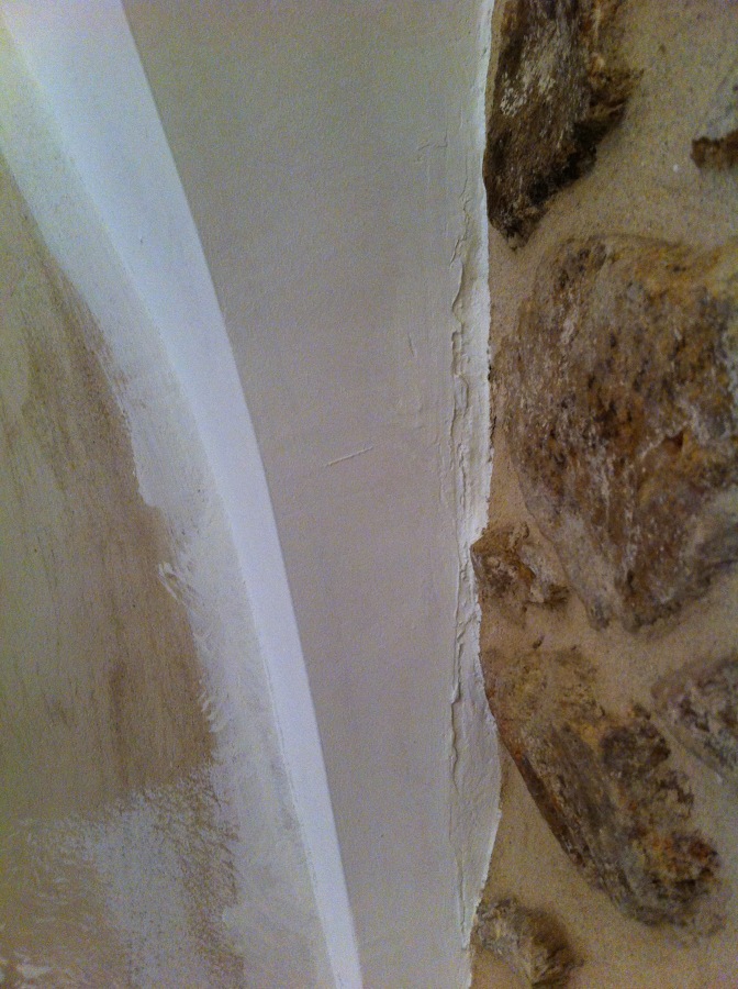 Reparación de pequeños defectos previo al pintado