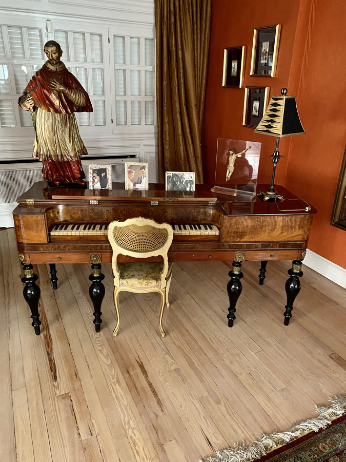 MOBILIARIO DELICADO A EMBALAR