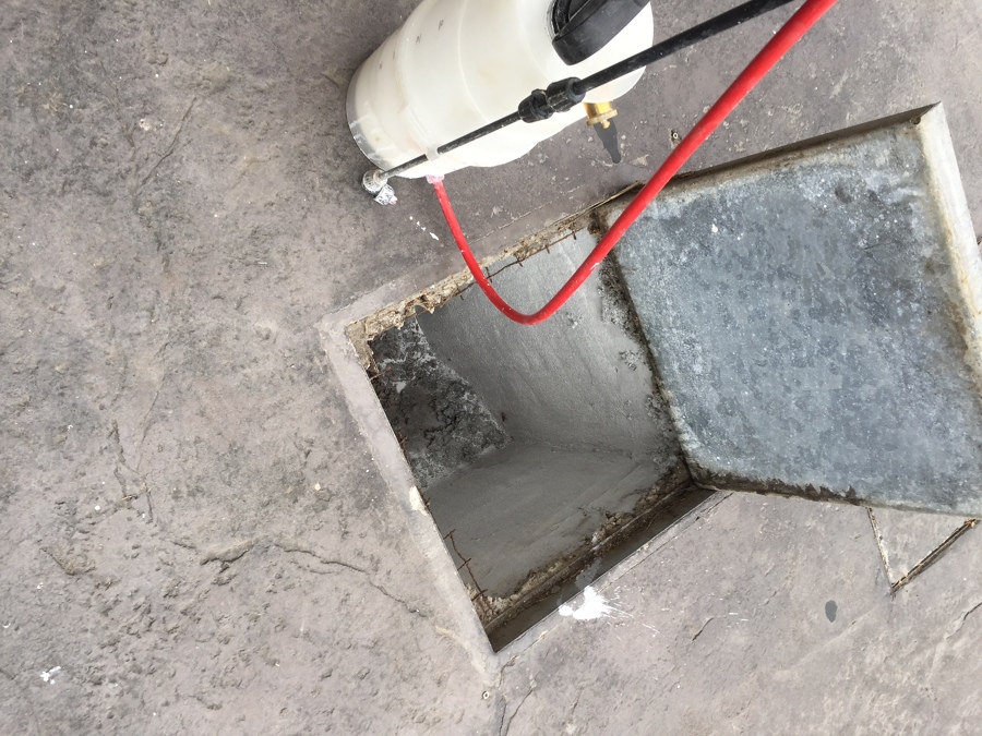 Tratamiento arqueta con pintura