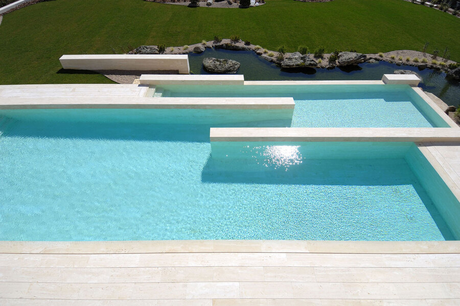 Piscina exterior.