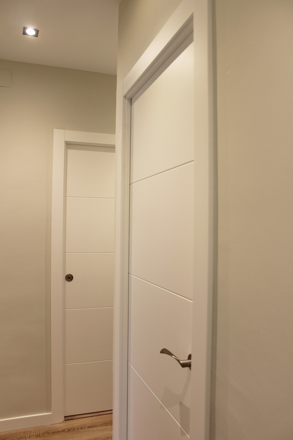 Parquet y puertas lacadas