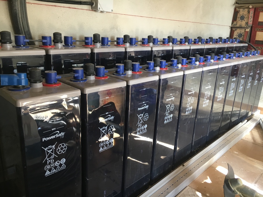 BATERIAS DE INSTALACION FOTOVOLTAICA AISLADA