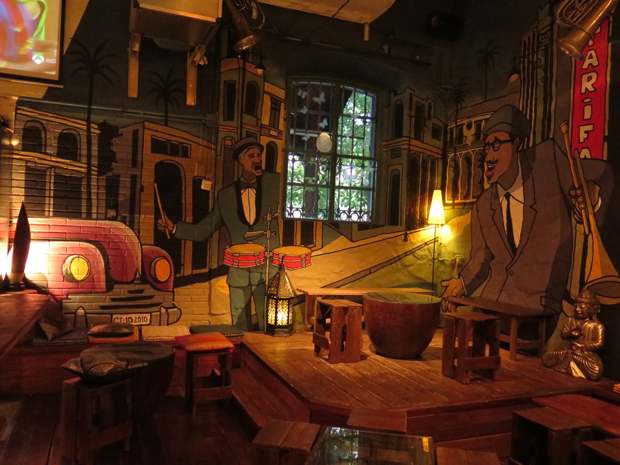 Mural  en Cafe Tarifa de Sevilla