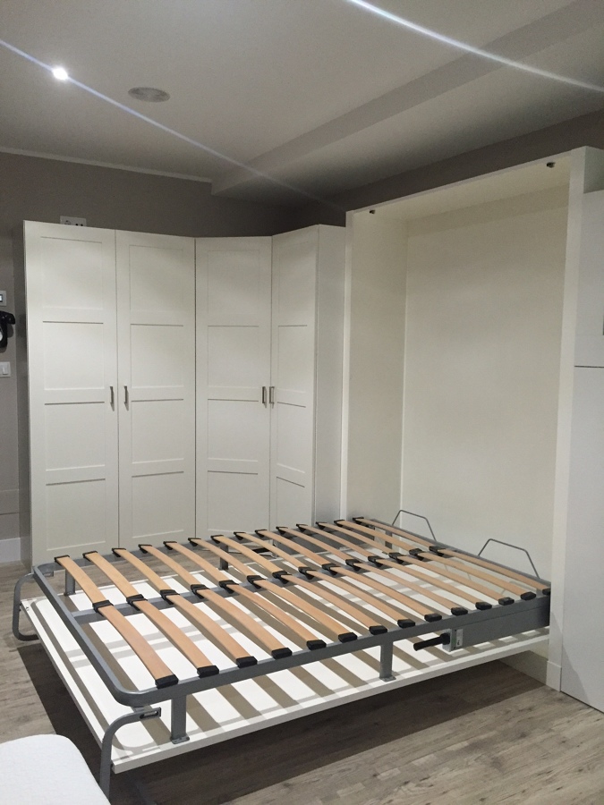 Armario con cama abatible